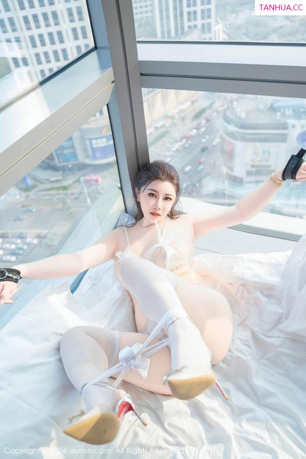王格 王婉悠 [XiuRen]高清写真图 2024.07.10 No.8837 王婉悠Queen 妩媚丰腴第64张图片